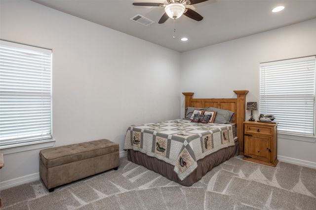 11 County Road 3631, Lindsay, TX 76250