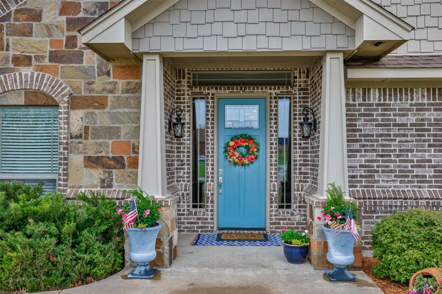 11 County Road 3631, Lindsay, TX 76250