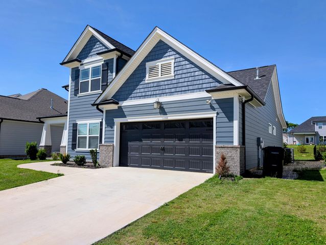 8821 Knolling Loop, Ooltewah, TN 37363