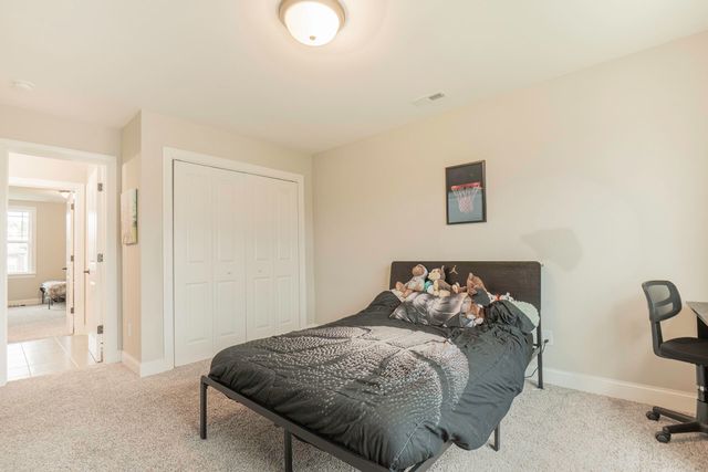 8821 Knolling Loop, Ooltewah, TN 37363