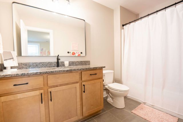 8821 Knolling Loop, Ooltewah, TN 37363