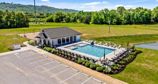 8821 Knolling Loop, Ooltewah, TN 37363