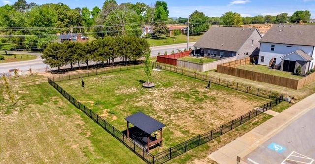 8821 Knolling Loop, Ooltewah, TN 37363