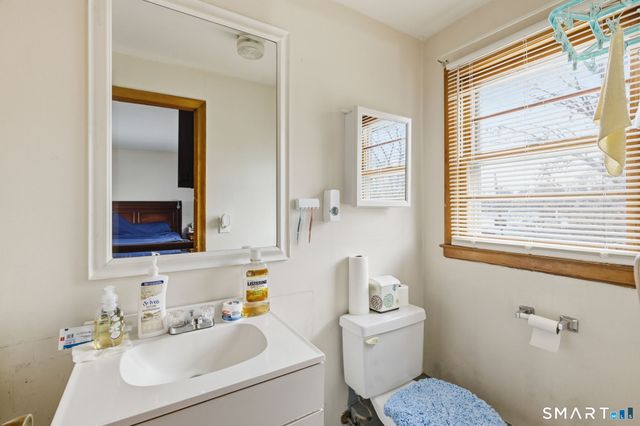 3 Vernon Street, West Haven, CT 06516