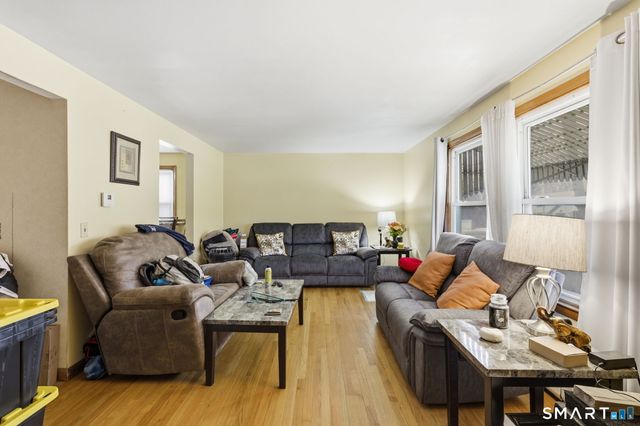 3 Vernon Street, West Haven, CT 06516