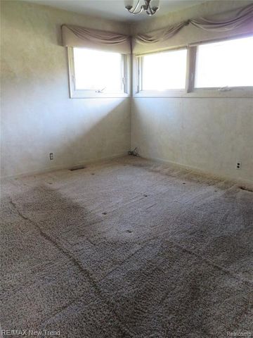5420 Cambourne Place, West Bloomfield, MI 48322