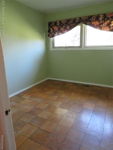 5420 Cambourne Place, West Bloomfield, MI 48322