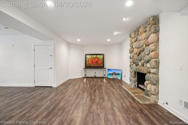 7651 Maple Ridge Court, Independence Charter Township, MI 48346