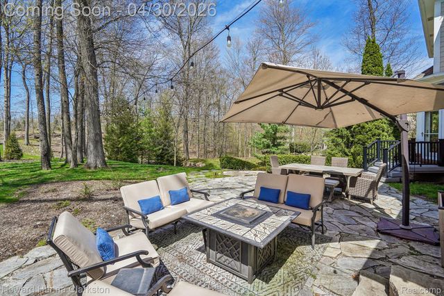 7651 Maple Ridge Court, Independence Charter Township, MI 48346