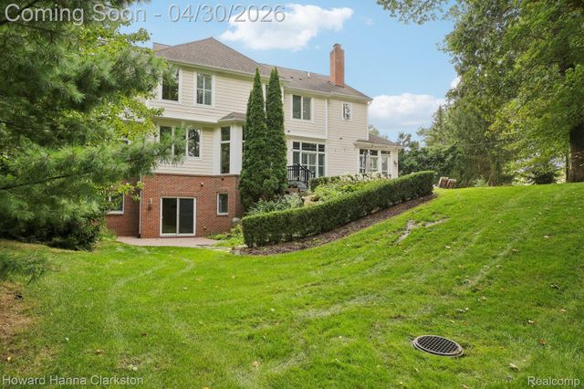 7651 Maple Ridge Court, Independence Charter Township, MI 48346