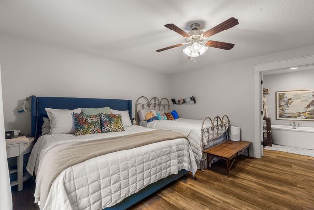 203 Buccaneer Dr., Hattiesburg, MS 39402
