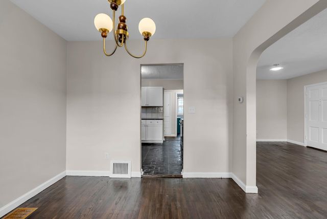 444 S Glendale St, Wichita, KS 67218