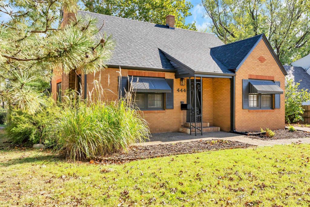 444 S Glendale St, Wichita, KS 67218