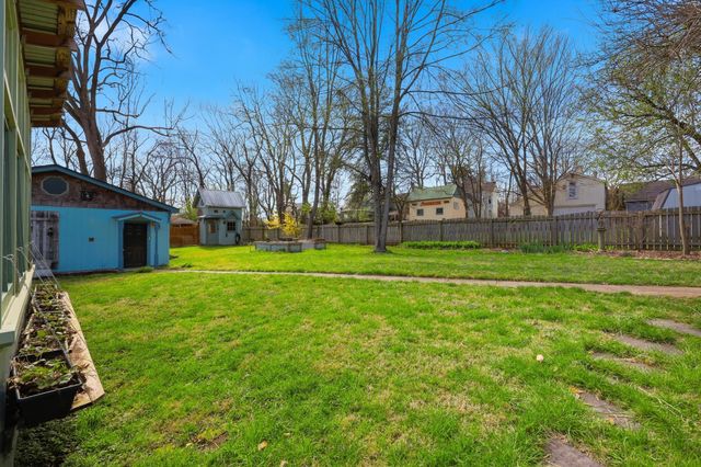 119 E Stephens Street, Midway, KY 40347