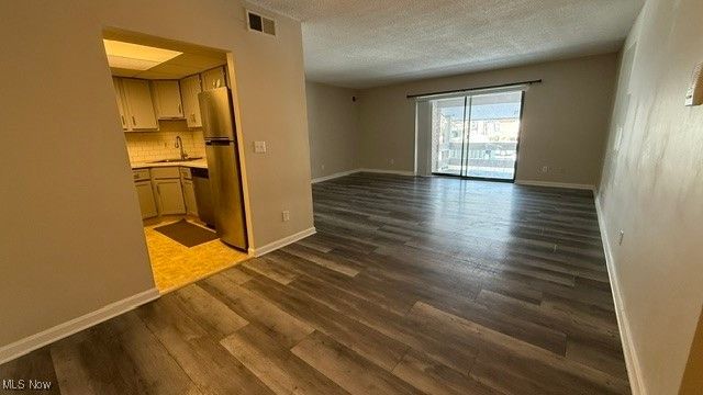 1263 Lost Nation Road 22, Willoughby, OH 44094