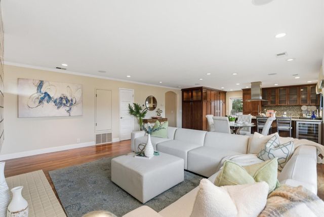 130 Lyell Street, Los Altos, CA 94022