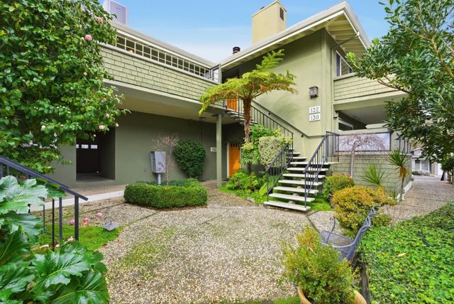 130 Lyell Street, Los Altos, CA 94022