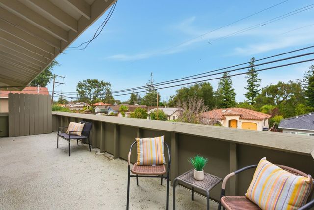 130 Lyell Street, Los Altos, CA 94022