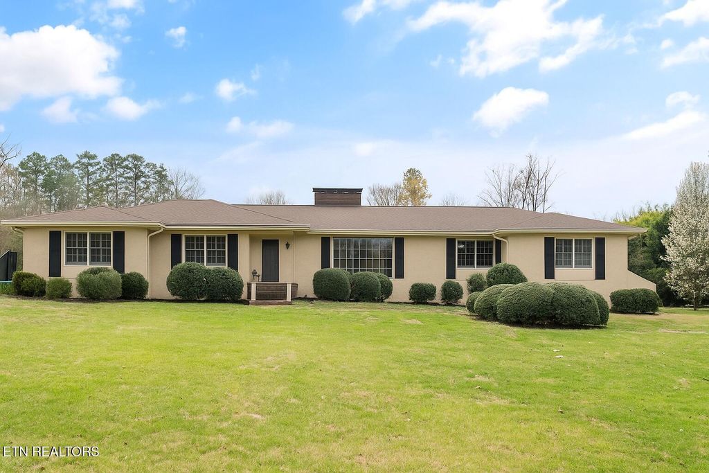 4618 Tazewell Pike, Knoxville, TN 37918