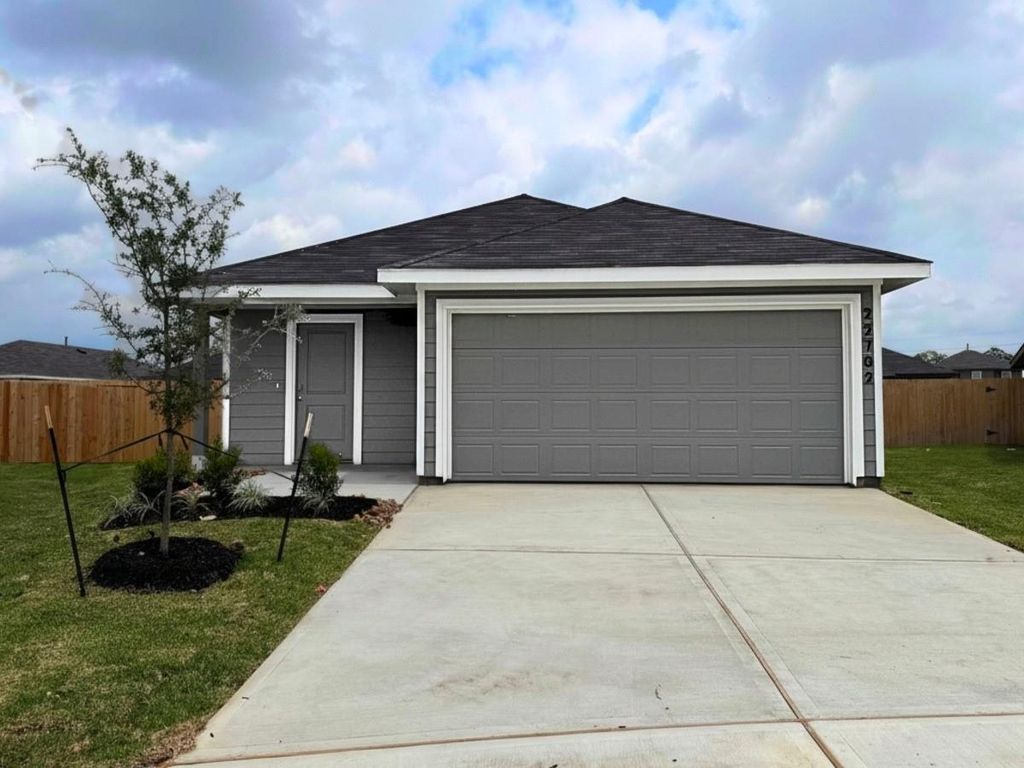 22702 Ravine Edge Court, Hockley, TX 77447