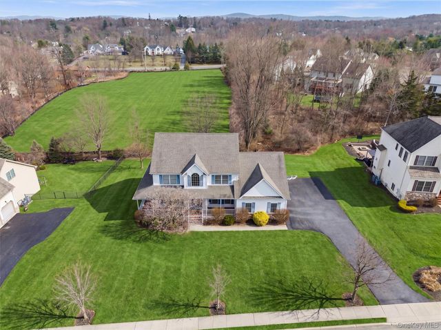 3 Maidstone Lane, Monroe, NY 10950