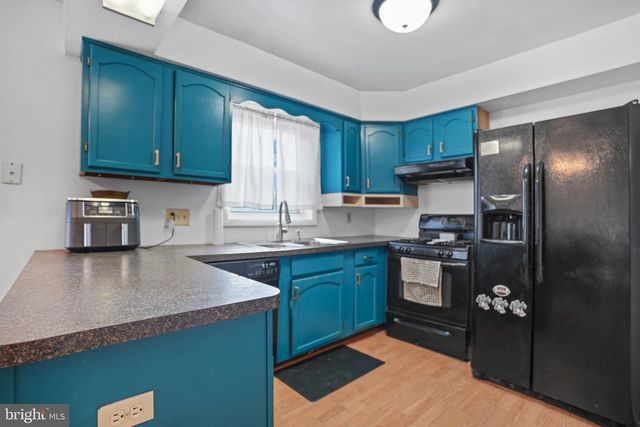 493 WINDY HILL RD, New Freedom, PA 17349