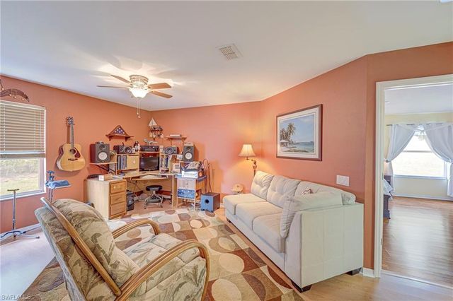 8889 Fawn Ridge DR, Fort Myers, FL 33912