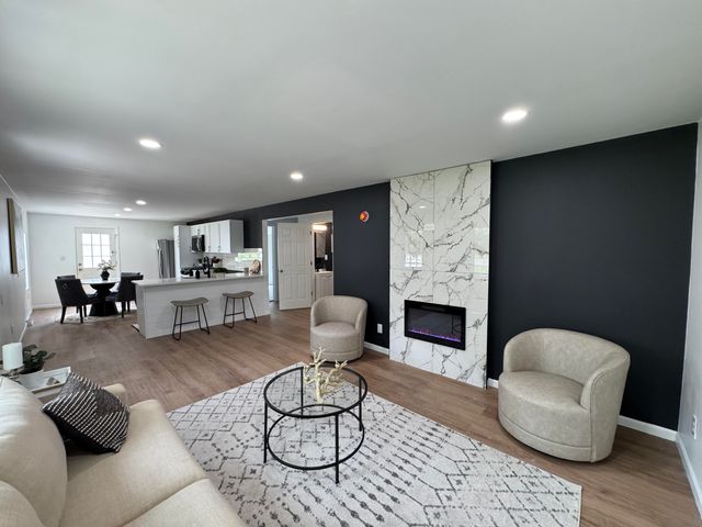 2328 Locust Street, Portage, IN 46368