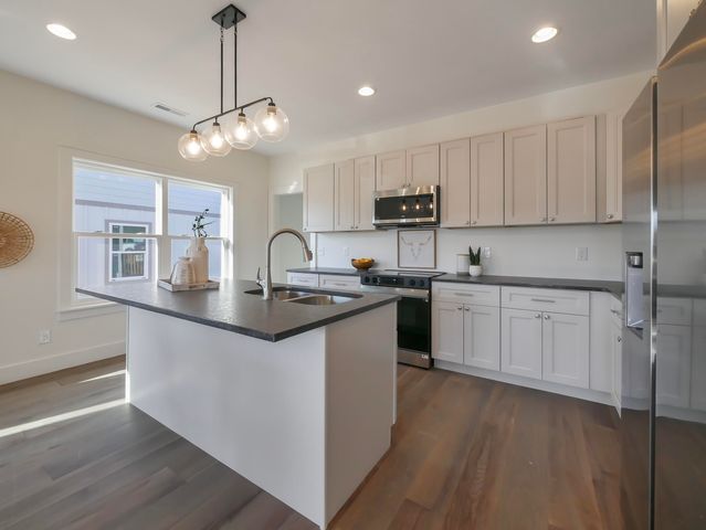 118 Sunset Drive, Trenton, GA 30752