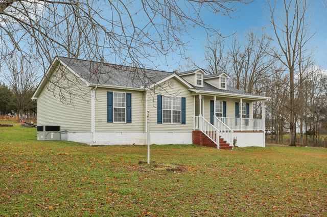 1101 Bugscuffle Rd, Wartrace, TN 37183