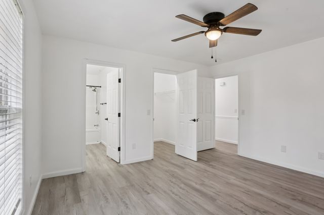 1101 Bugscuffle Rd, Wartrace, TN 37183