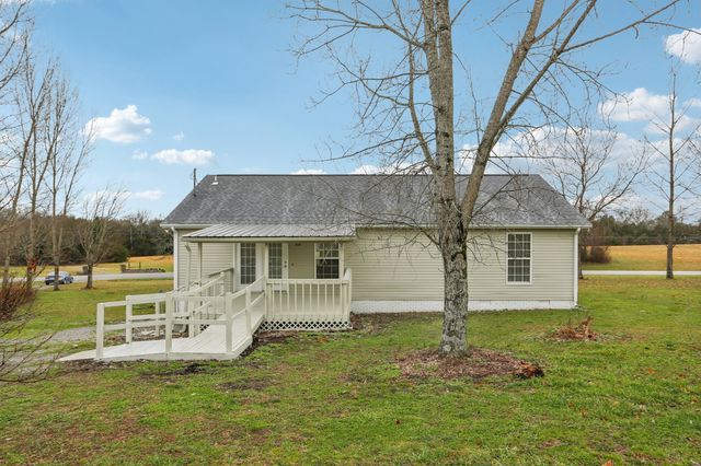 1101 Bugscuffle Rd, Wartrace, TN 37183