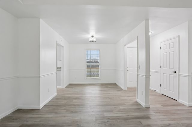 1101 Bugscuffle Rd, Wartrace, TN 37183