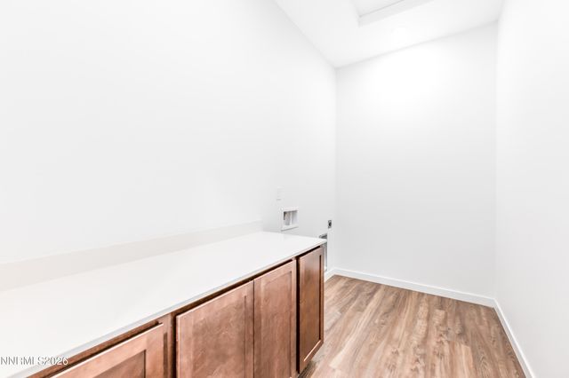 1852 Hogan Peak Street, Carson City, NV 89701