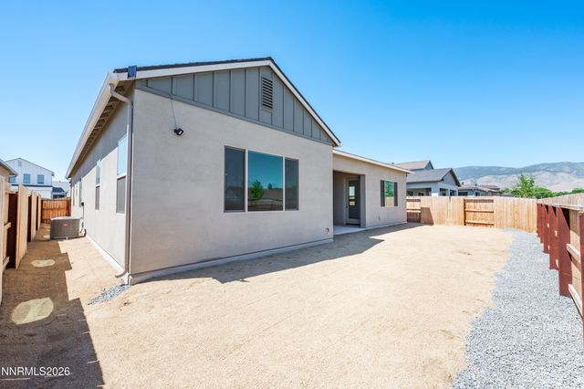 1852 Hogan Peak Street, Carson City, NV 89701