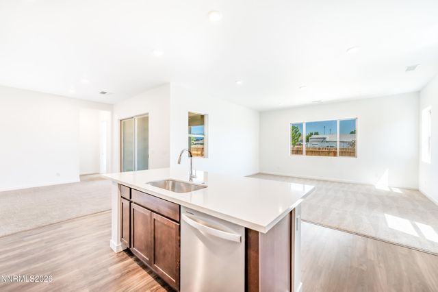 1852 Hogan Peak Street, Carson City, NV 89701
