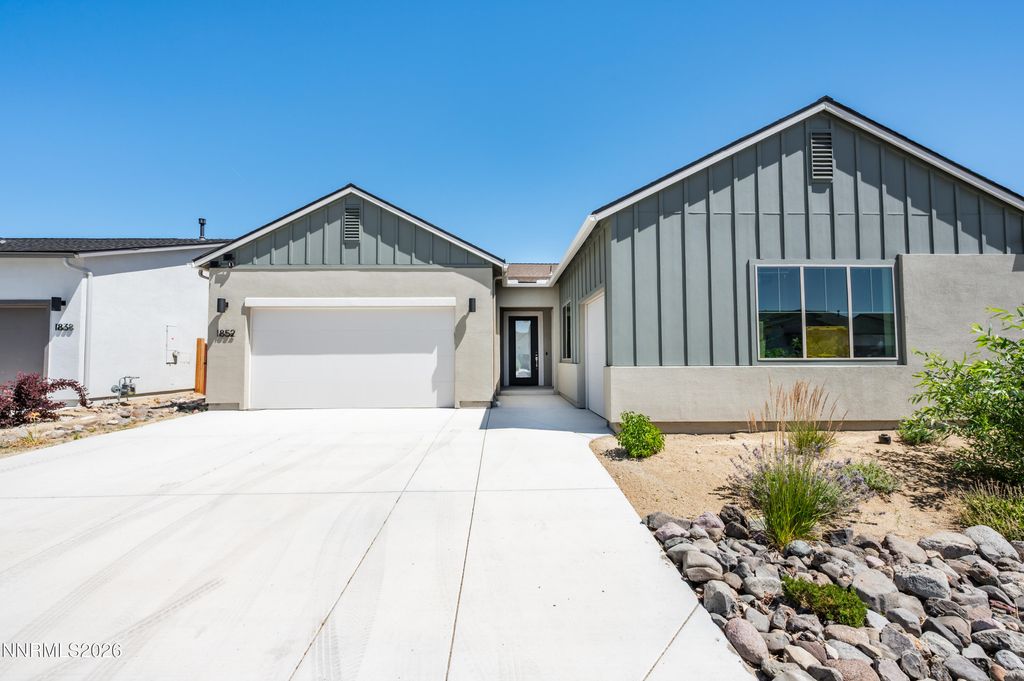 1852 Hogan Peak Street, Carson City, NV 89701
