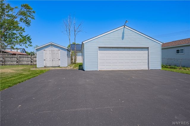 4784 Chester Avenue, Niagara, NY 14305
