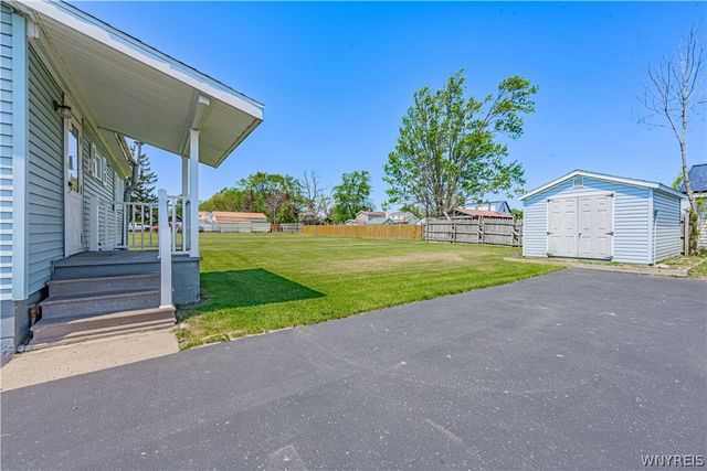 4784 Chester Avenue, Niagara, NY 14305