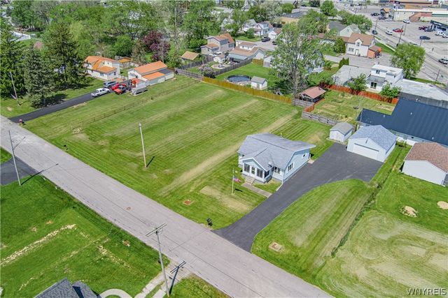 4784 Chester Avenue, Niagara, NY 14305