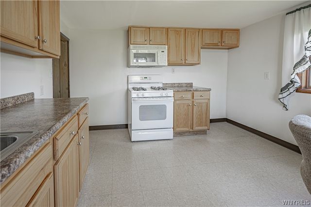 4784 Chester Avenue, Niagara, NY 14305