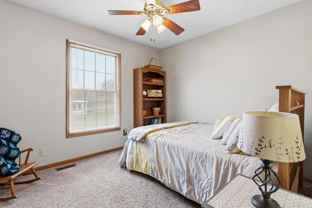 1611 Lakewood Drive, Wilmington, OH 45177