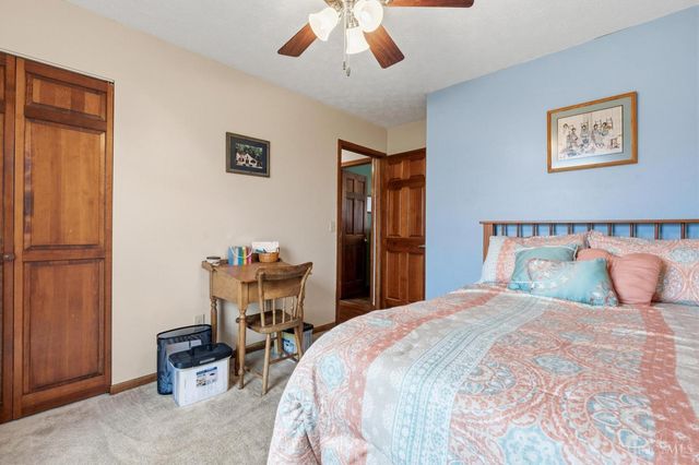 1611 Lakewood Drive, Wilmington, OH 45177