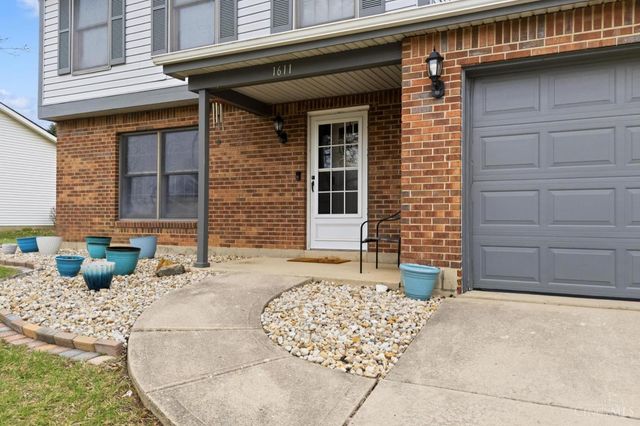 1611 Lakewood Drive, Wilmington, OH 45177