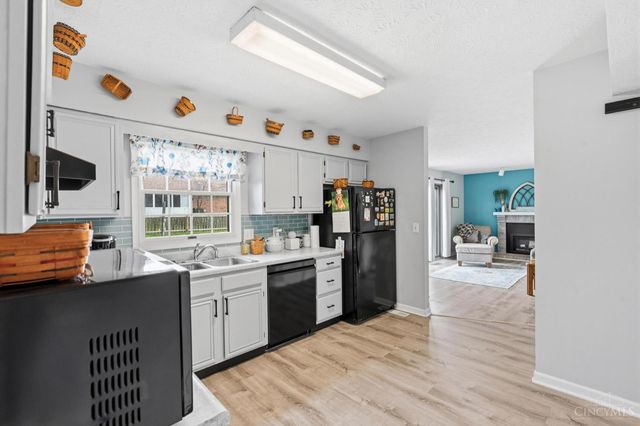 1611 Lakewood Drive, Wilmington, OH 45177