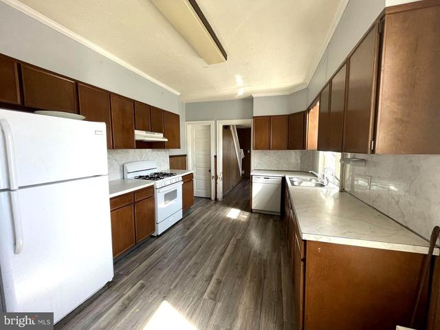1136 E SOUTH ST, York, PA 17403