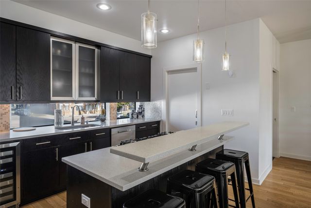 506 1st Avenue, Dallas, TX 75226