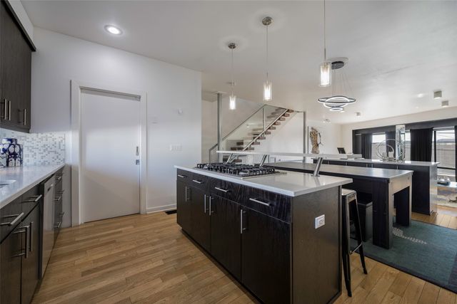 506 1st Avenue, Dallas, TX 75226