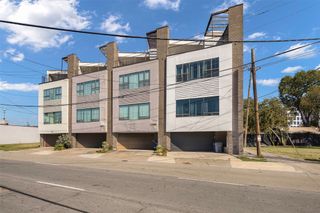506 1st Avenue, Dallas, TX 75226