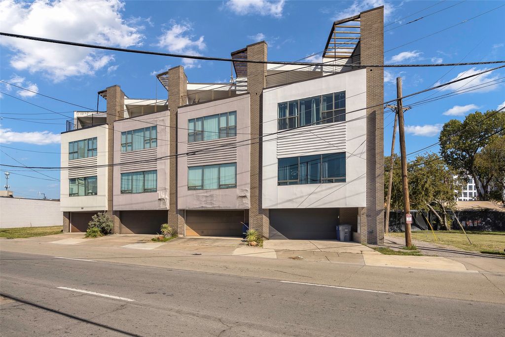 506 1st Avenue, Dallas, TX 75226